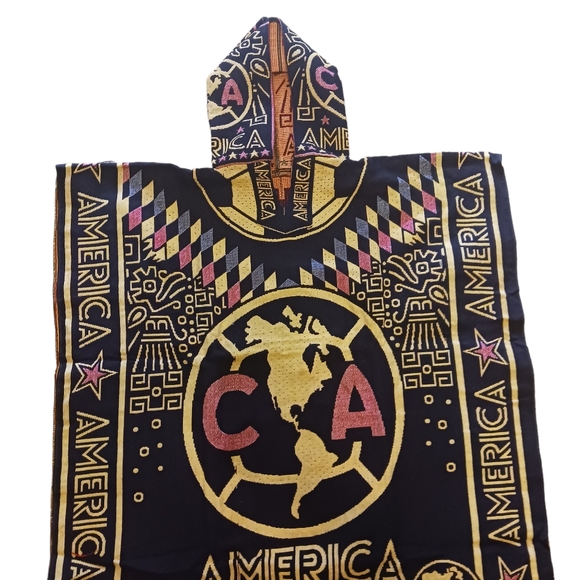 Club America Mexican Poncho - Stylish Fan Gear for Game Day | Dark Blue - Picture 2 of 7